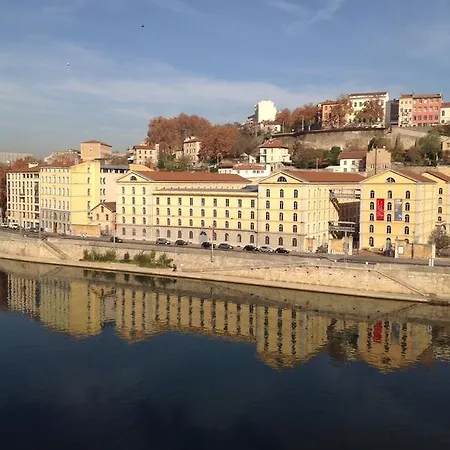Vivez Au Rythme De La Saone * Lyon